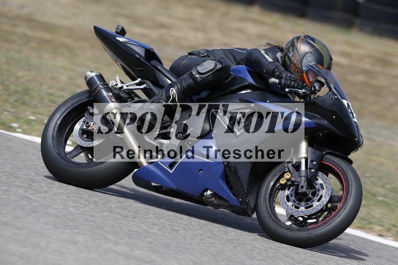 /37 09.08.2026  Pluess Motosport ADR/Freies Fahren/451
